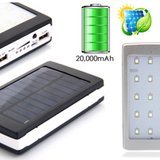 Power Bank solar cu lanterna